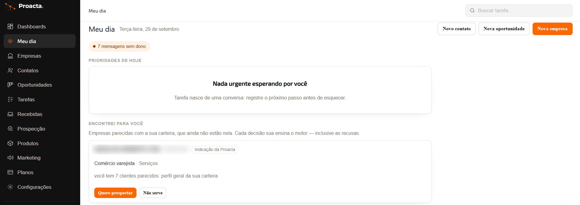 Tela Meu dia do Proacta CRM: prioridades do dia e empresas parecidas com a carteira sugeridas para prospectar